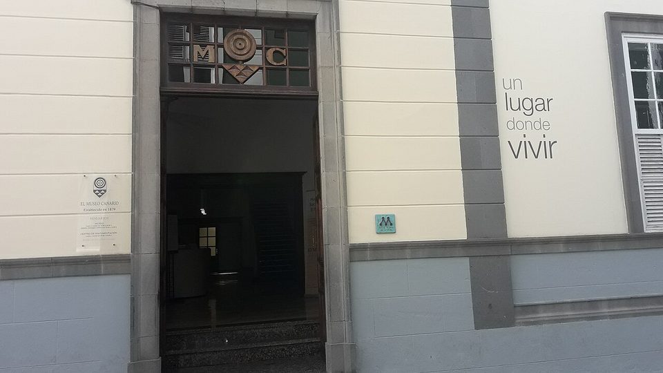 Eingang des Museo Canario in Las Palmas de Gran Canaria