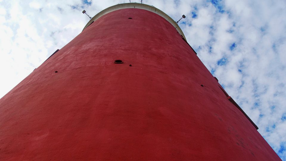 Roter Leuchtturm Eierland im Norden von Texel